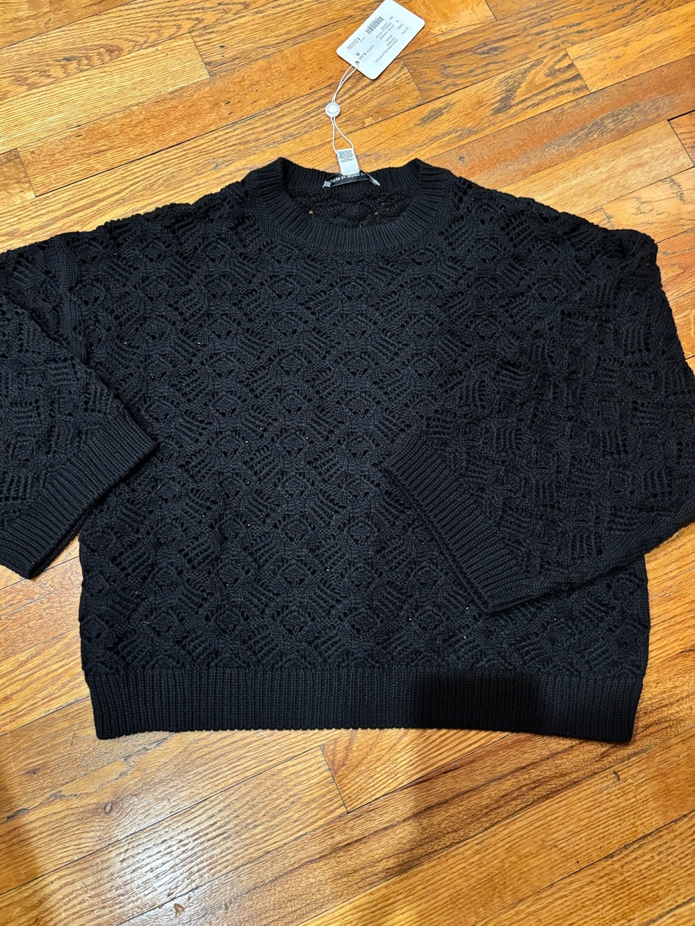 Women’s Black Textured Knit Sweater autumn cashmere